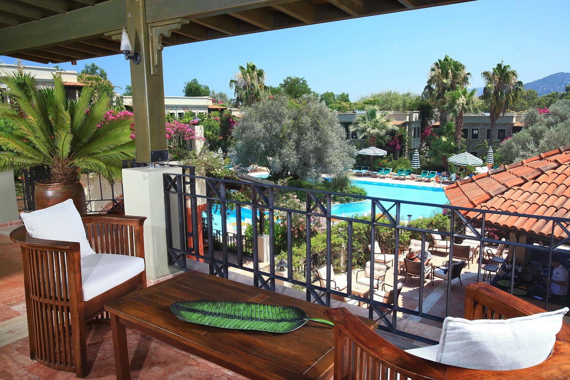 Zeytinada Hotel Torba Esterno foto