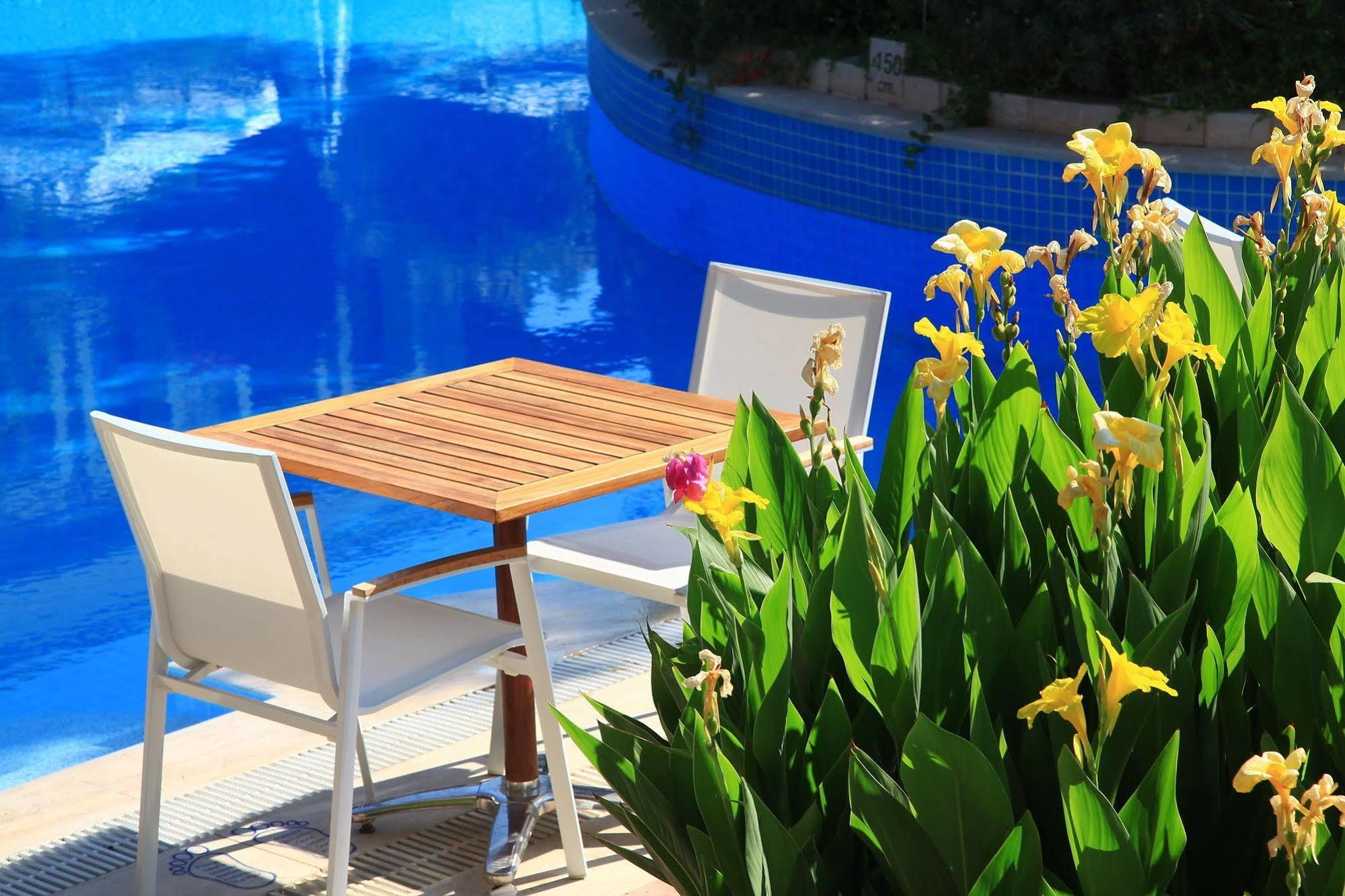 Zeytinada Hotel Torba Esterno foto